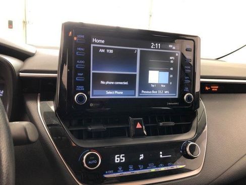 Certified 2022 Toyota Corolla LE FWD image 44