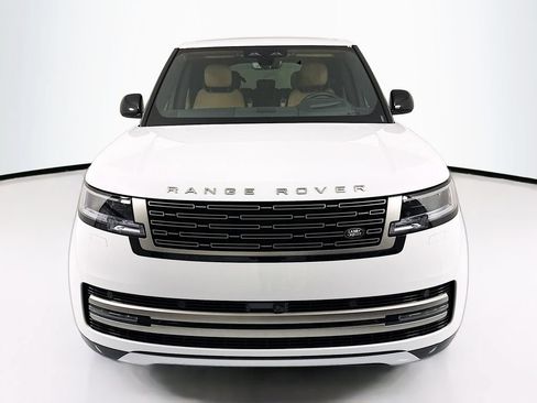 New 2026 Land Rover Range Rover Long Wheelbase SE AWD/4WD image 2
