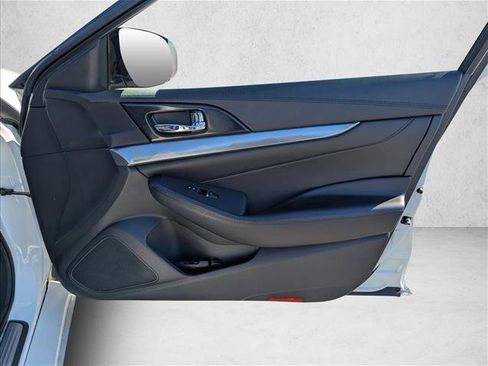Used 2019 Nissan Maxima 3.5 S w/ Floor Mat Group FWD image 25