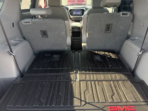 Used 2019 GMC Acadia SLT AWD/4WD image 12