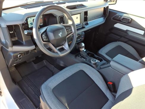Used 2022 Ford Bronco 2-Door image 10