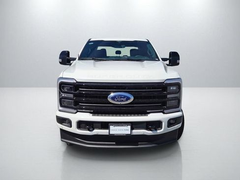 New 2026 Ford F250 Platinum AWD/4WD image 2