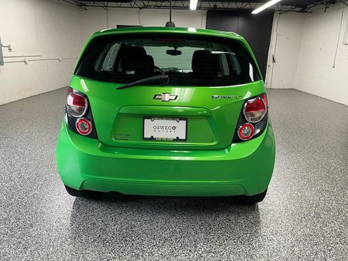 Used 2015 Chevrolet Sonic LT FWD image 15