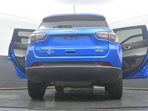 Used 2024 Jeep Compass Latitude AWD/4WD image 58