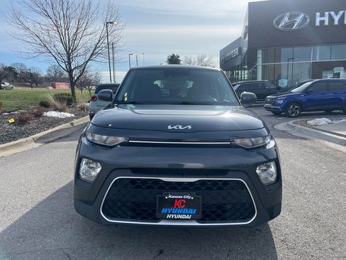 Used 2022 Kia Soul LX w/ Technology Package image 8