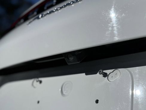 Used 2021 Porsche Panamera image 10