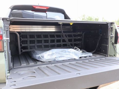 New 2025 Hyundai Santa Cruz Limited image 16