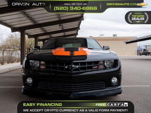 Used 2012 Chevrolet Camaro SS RWD image 2