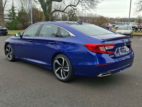 Used 2022 Honda Accord Sport image 4