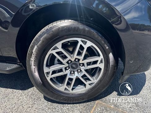 Certified 2025 Ford Expedition Active RWD image 35