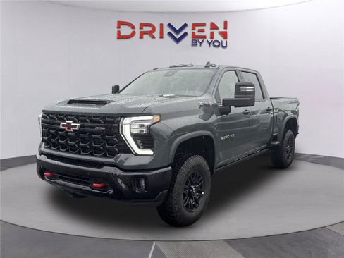 New 2026 Chevrolet Silverado 2500 ZR2 AWD/4WD image 8