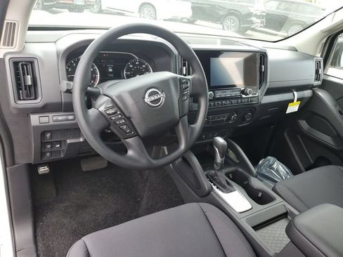 New 2026 Nissan Frontier S w/ Tow Package AWD/4WD image 14