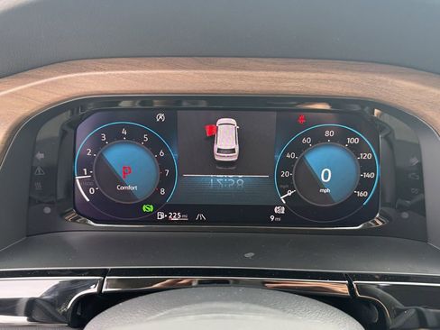 New 2026 Volkswagen Atlas SE image 16