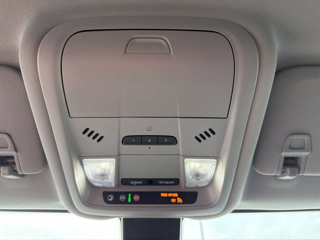 Used 2023 GMC Terrain AT4 AWD/4WD image 23