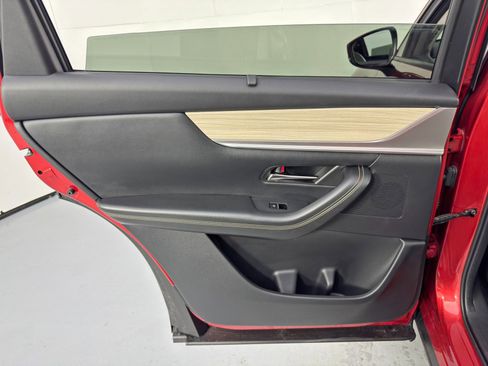 Used 2024 MAZDA CX-90 3.3 Turbo w/ Preferred Plus image 41