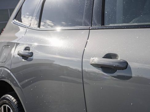 New 2026 Volvo XC60 B5 Ultra w/ Climate Package image 16