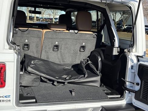 Used 2022 Jeep Wrangler Unlimited Rubicon 4xe w/ Cold Weather Group image 8