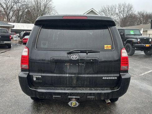 Used 2008 Toyota 4Runner Sport image 4