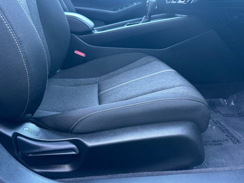 Used 2024 Honda Accord Sport image 22