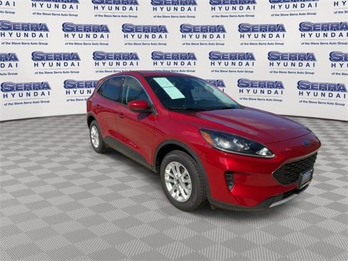 Used 2021 Ford Escape SE w/ Convenience Package image 2