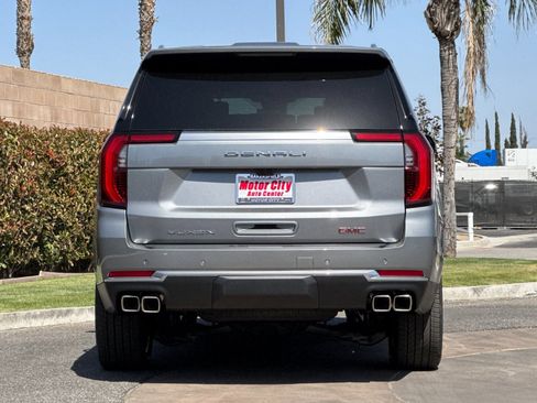 New 2026 GMC Yukon Denali w/ Denali Reserve Package AWD/4WD image 5
