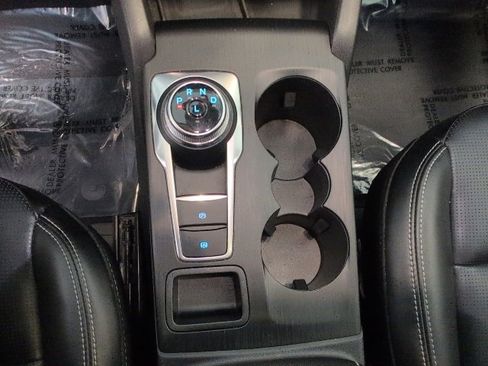 Certified 2024 Ford Escape Platinum image 22