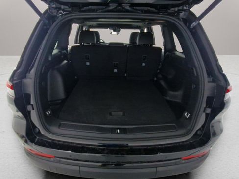 New 2025 Jeep Grand Cherokee Altitude image 26