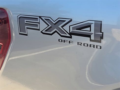 New 2025 Ford F150 Lariat w/ Equipment Group 501A Mid image 11