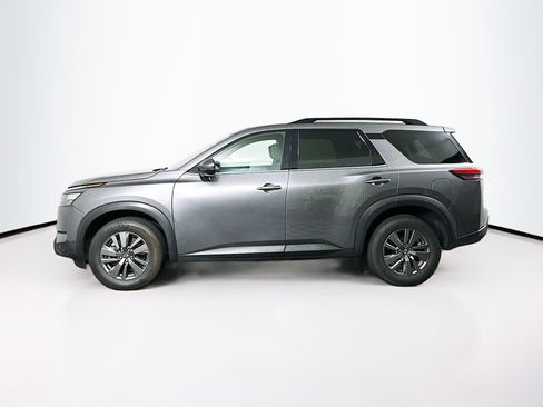 Used 2025 Nissan Pathfinder SV AWD/4WD image 4