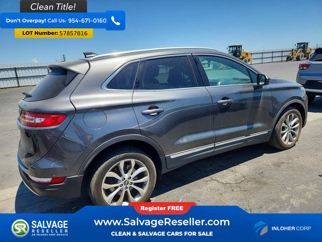 Used 2017 Lincoln MKC Select w/ Select Plus Package FWD image 4