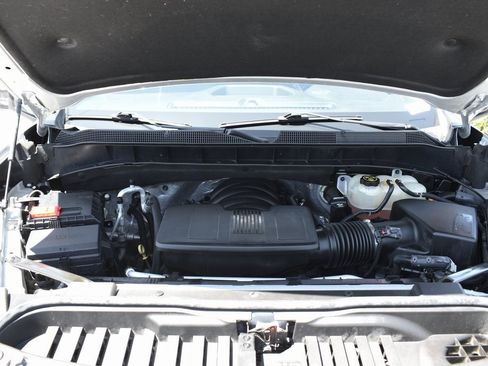 Used 2019 Chevrolet Silverado 1500 RST image 12