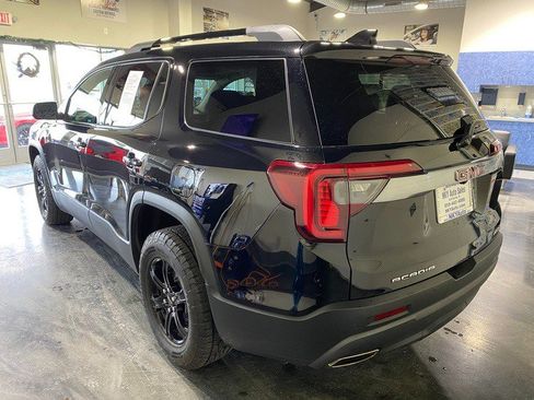 Used 2022 GMC Acadia AT4 w/ Technology Package image 3