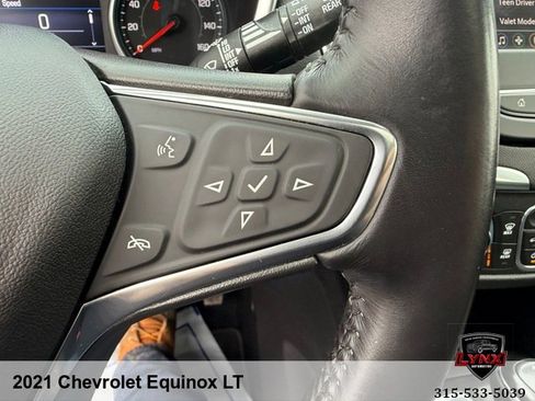 Used 2021 Chevrolet Equinox LT image 30
