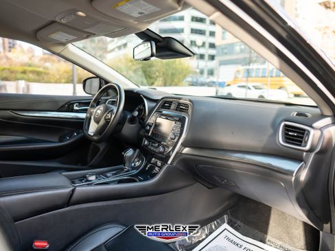 Used 2021 Nissan Maxima 3.5 SV w/ Floor Mat Group image 15