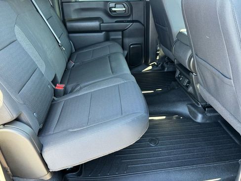 Used 2024 Chevrolet Silverado 2500 Custom w/ Custom Value Package AWD/4WD image 21