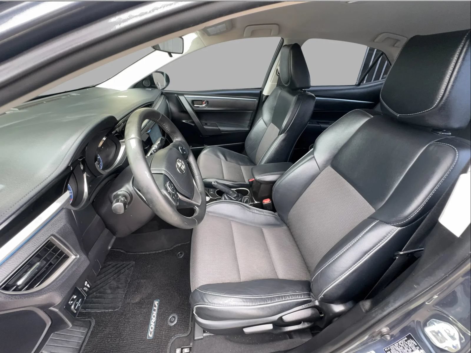 Used 2015 Toyota Corolla S w/ Body Protection Package #1 FWD image 20