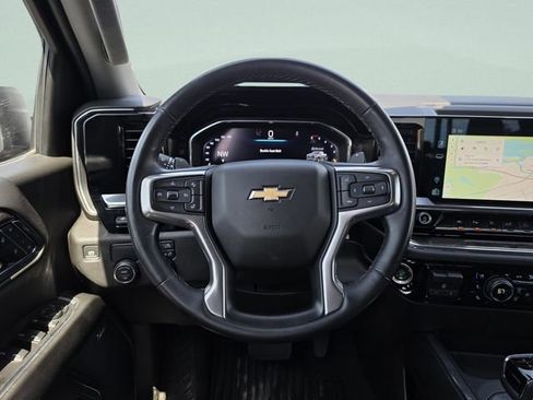 Used 2024 Chevrolet Silverado 1500 LTZ w/ Technology Package RWD image 26