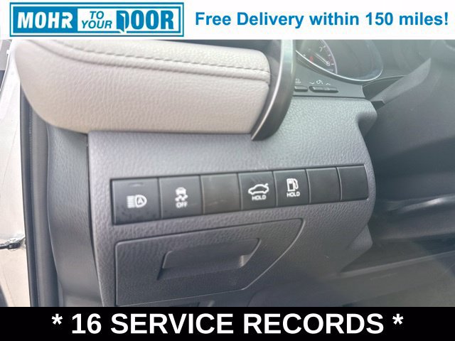 Used 2019 Toyota Camry LE FWD image 27