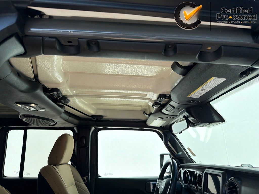 Certified 2022 Jeep Wrangler Unlimited Sport AWD/4WD image 33