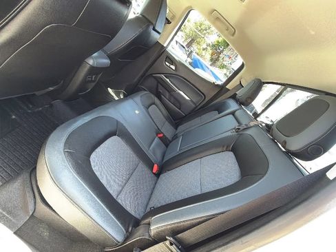 Used 2018 Chevrolet Colorado Z71 AWD/4WD image 28