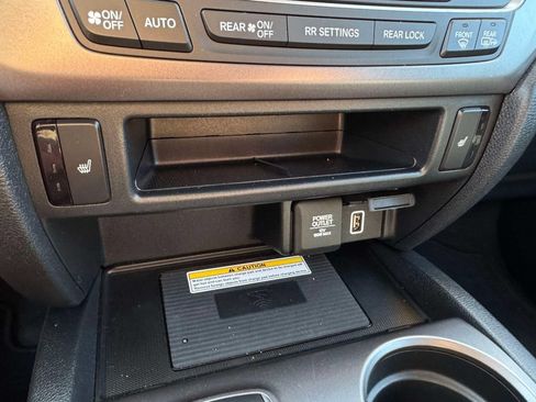 Used 2021 Honda Pilot Special Edition image 25