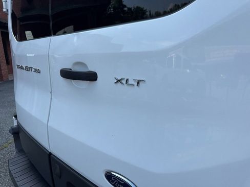 Used 2016 Ford Transit 350 XLT image 18