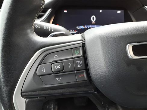 Used 2021 Jeep Grand Cherokee L Laredo image 14