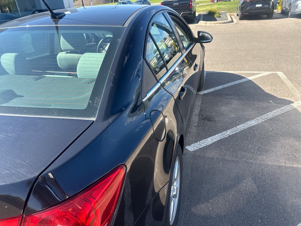 Used 2014 Chevrolet Cruze LT FWD image 12
