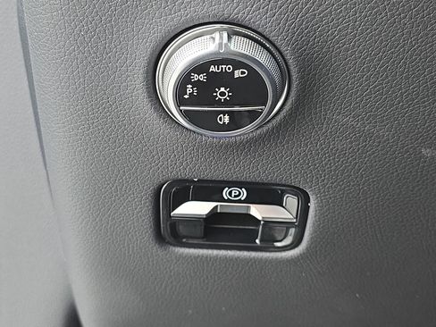 New 2026 Mercedes-Benz GLC 300 4MATIC image 26