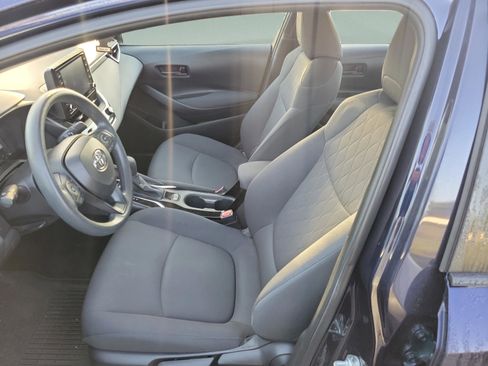 Used 2022 Toyota Corolla LE image 10