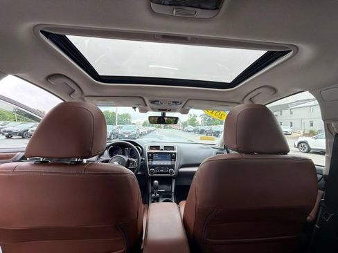 Used 2019 Subaru Outback 2.5i Touring AWD/4WD image 23
