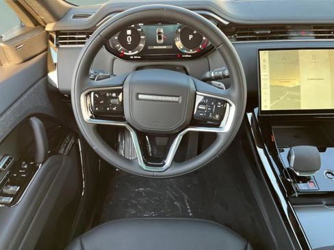 Used 2025 Land Rover Range Rover Sport SE image 10