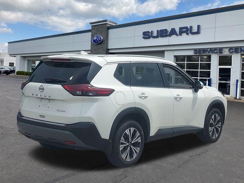 Used 2023 Nissan Rogue SV w/ SV Premium B Package AWD/4WD image 7