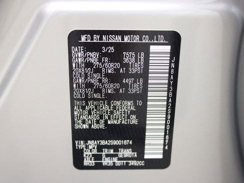 Used 2025 Nissan Armada SL w/ Captain's Chari Seat Package RWD image 32